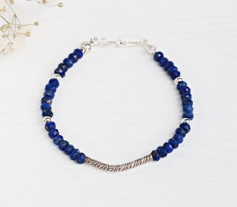 Lapis Lazuli Silver bracelet Light Jewels Mother's Day Valentine's Day Birthday Gift Anniversary Banquet Party Exchange Gift Christmas - สร้อยข้อมือ - เครื่องเพชรพลอย 