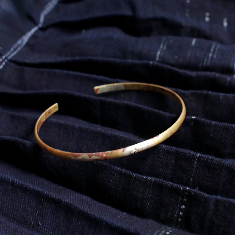 MU series arc erosion solar eclipse Bronze C-shaped single-turn bracelet - Bracelets - Other Metals Gold