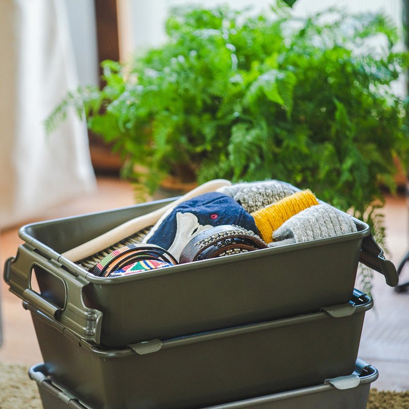 Japan TOYO square steel storage basket M-8 (3 colors) - ชั้นวาง/ตะกร้า - โลหะ หลากหลายสี