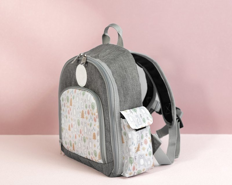 Soin Sewing 所以相縫 - Soin獨家花色愛尼背包-擁抱森林熊 - 防走失/兒童背包 - 聚酯纖維 灰色