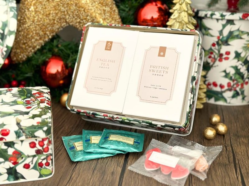 [Pre-order] [British Candy House] Emma | Christmas Holly Generous Tea Candy Gift Box - ขนมคบเคี้ยว - วัสดุอื่นๆ สีน้ำเงิน