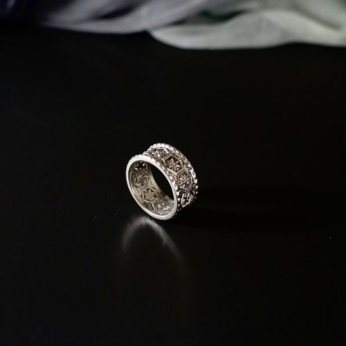 One Dimple 單窩 : 純銀 k金珠寶設計與訂製 日式花紋六邊形寬戒 戒指 925銀