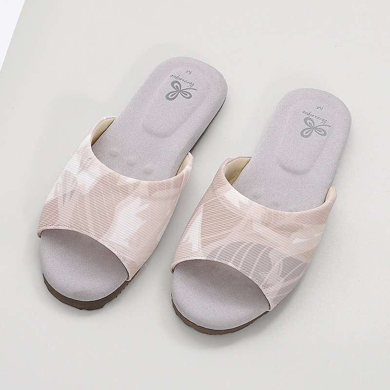 [Veronica] Double-effect instant cooling and jumping color retro cool latex slippers-apricot pink - รองเท้าแตะในบ้าน - วัสดุอื่นๆ หลากหลายสี