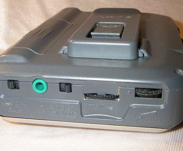 Sony Walkman WM-FX195 AM/FM Portable Cassette Player