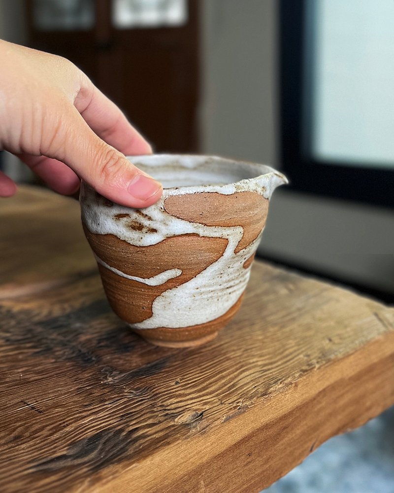 流白 茶海 公道杯 二一〇 | 陶器 - 急須・ティーカップ - 陶器 ホワイト