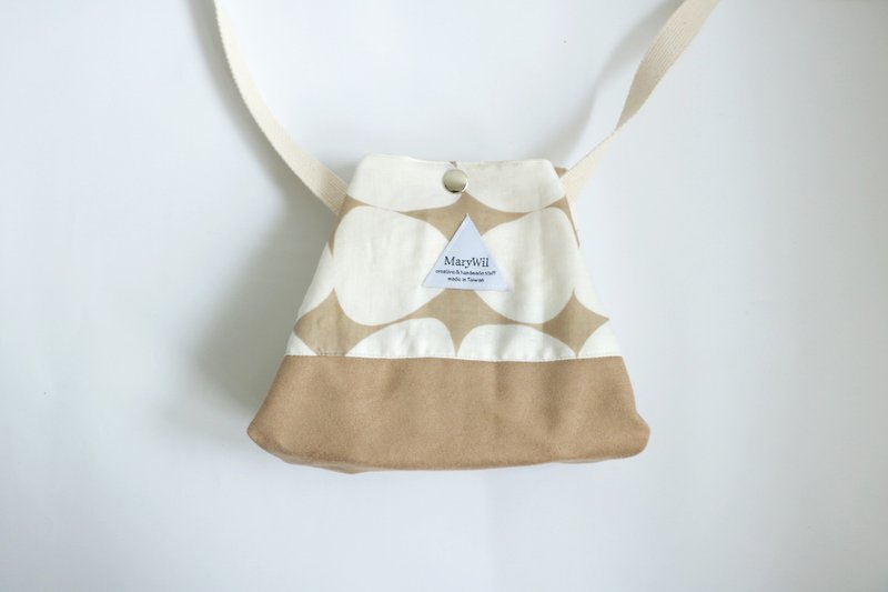 Triangle Rice Ball Side Backpack-Khaki White Point - Messenger Bags & Sling Bags - Cotton & Hemp Khaki