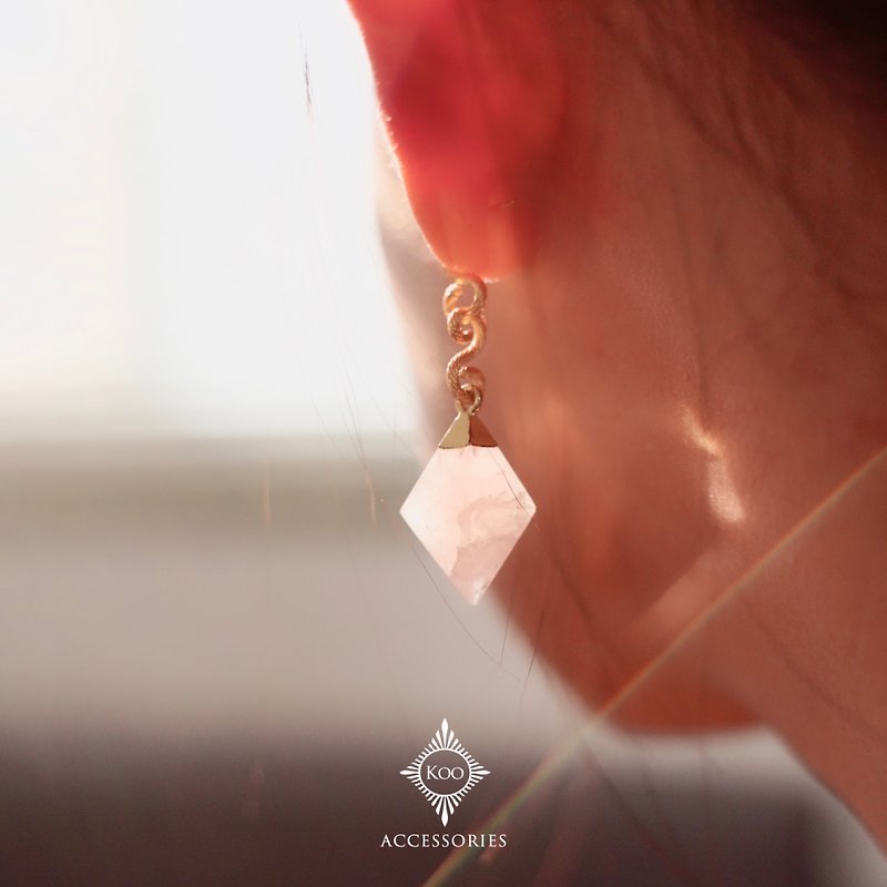 Laputa flying Stone and Linen braided rhombus natural mineral earrings - ต่างหู - เครื่องประดับพลอย 