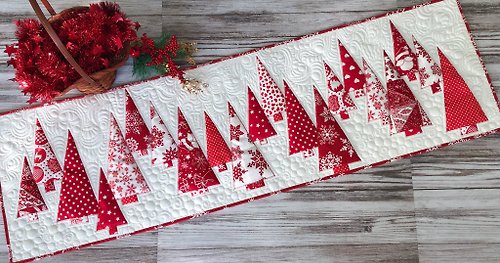 Quilt Fairy Anastazi Christmas quilted table runner, Xmas red trees, Red bed topper, Winter quilt