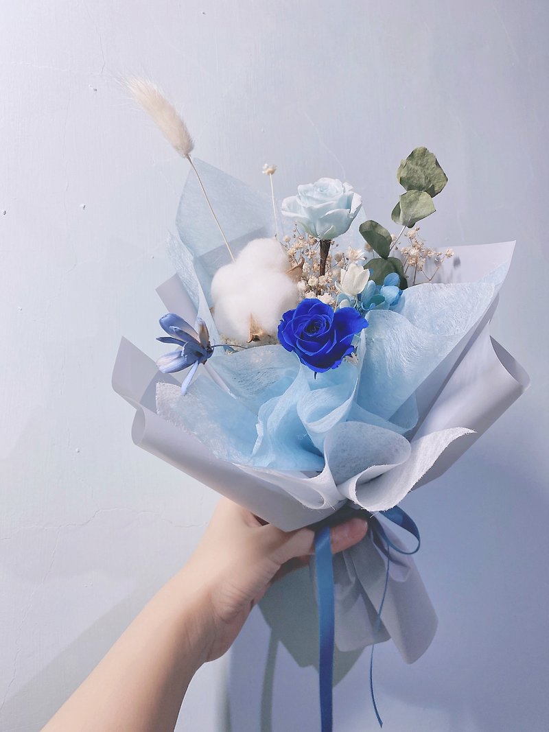 人魚公主的藍色海洋 浪漫永生花束 畢業花束 生日花束 情人節花束 - 乾花/永生花 - 植物．花 藍色
