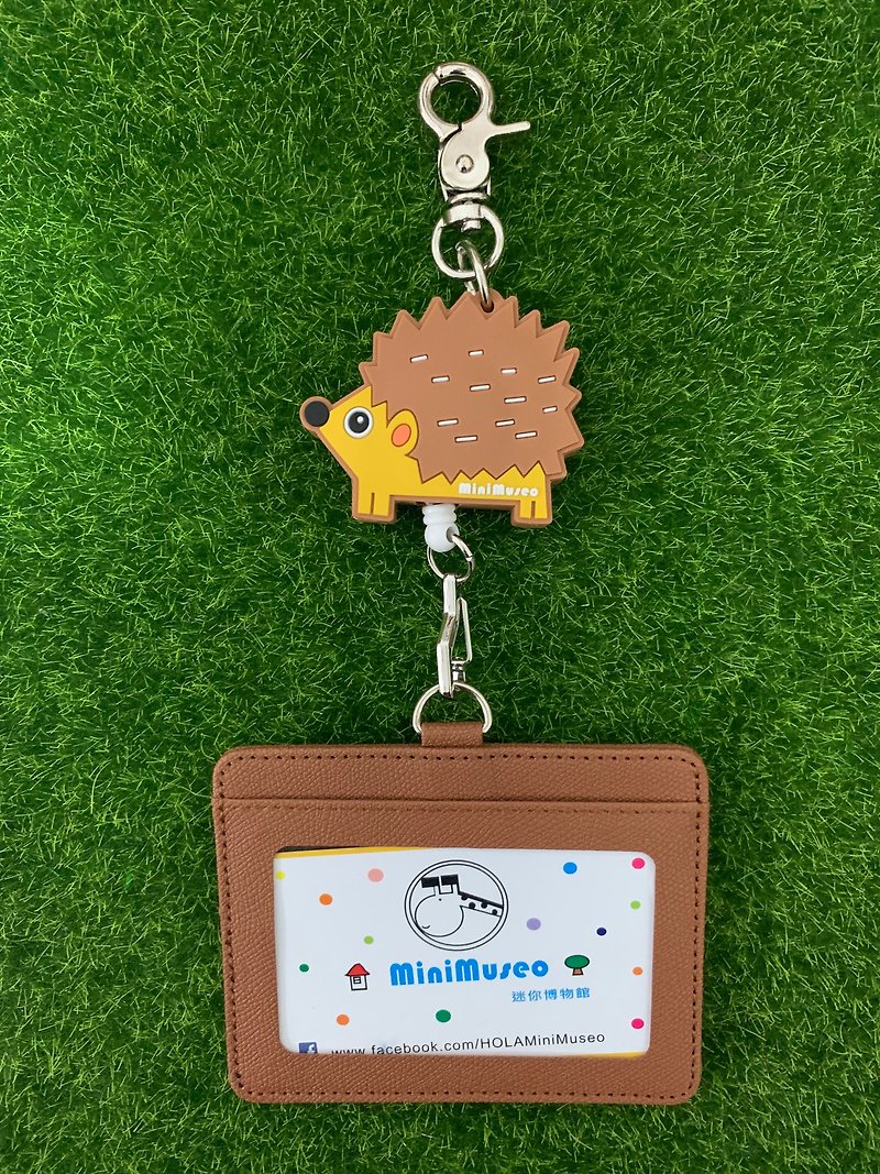 MiniMuseo Mini Museum Hedgehog Telescopic ID Set Ticket Holder - ID & Badge Holders - Rubber Brown