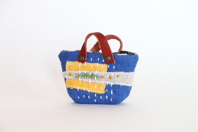 Miniature Collage Bag - ของวางตกแต่ง - ผ้าฝ้าย/ผ้าลินิน สีน้ำเงิน