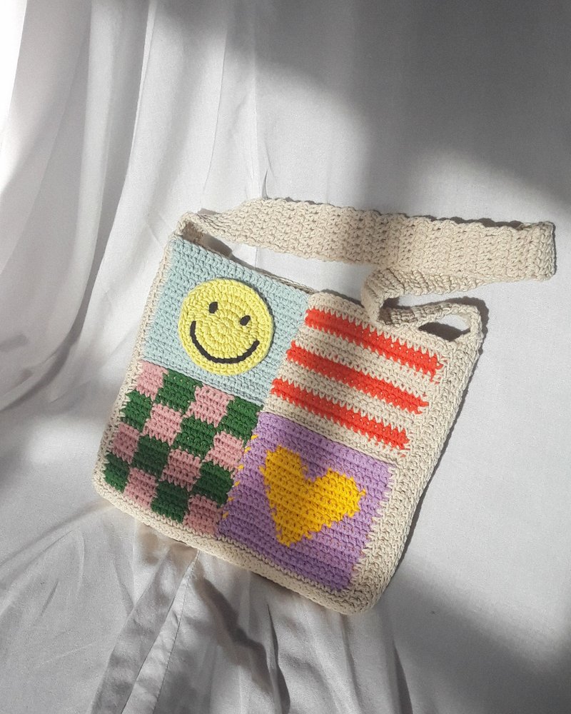 Lovely Smiley Square Bombs ,Shoulder Bag ,Crochet ,Bag ,Handmade ,Gift - 側背包/斜背包 - 其他材質 多色