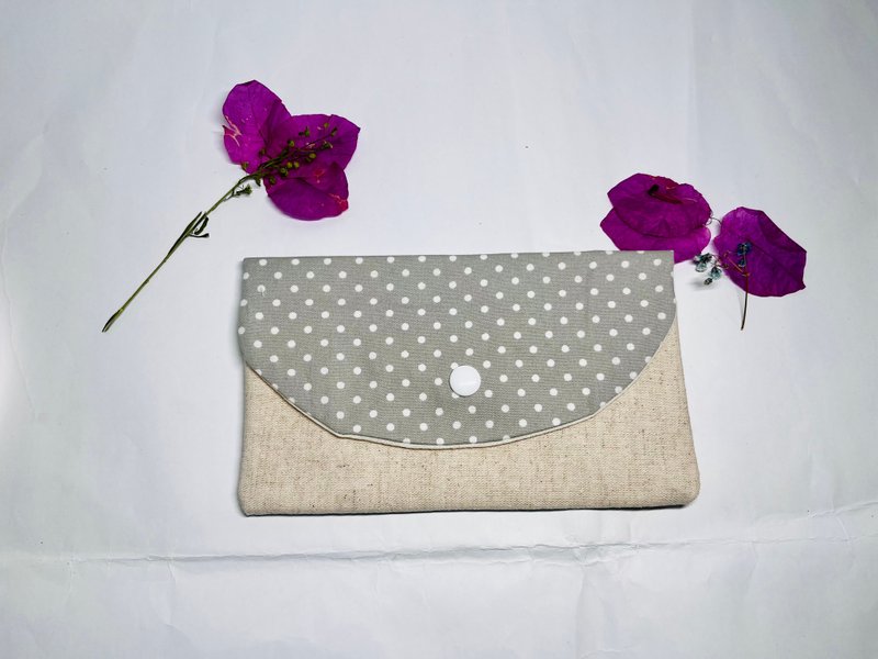 Original design handmade gray bottom small dot flip small bag - Coin Purses - Cotton & Hemp Silver