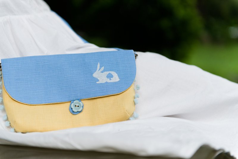 【愛麗絲的兔子洞】兩用小流蘇斜背包/側背包 - 側背包/斜孭袋 - 棉．麻 藍色