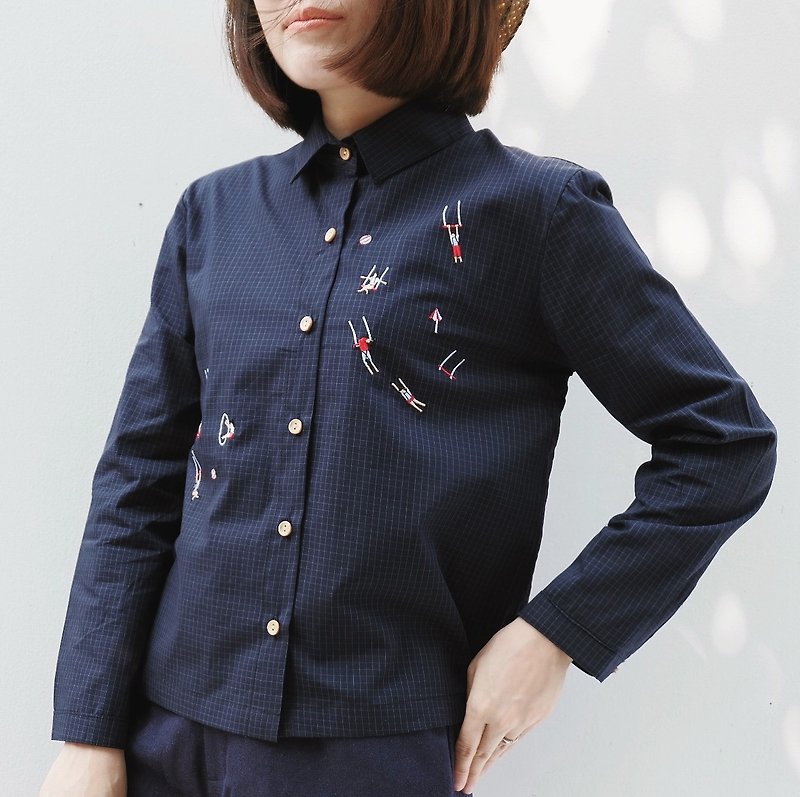 Long-slevees Shirt : Charcoal with mint grid - 女上衣/長袖上衣 - 繡線 黑色
