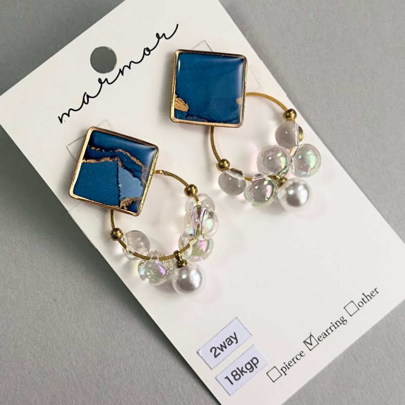 【1点のみ】ブルー　2way  アルコールインクアート　イヤリング　18kgp　ロング　青　ゴールド　人と被らない　世界で一つ　金属アレルギー対応　シンプル - 耳環/耳夾/耳骨夾 - 樹脂 藍色