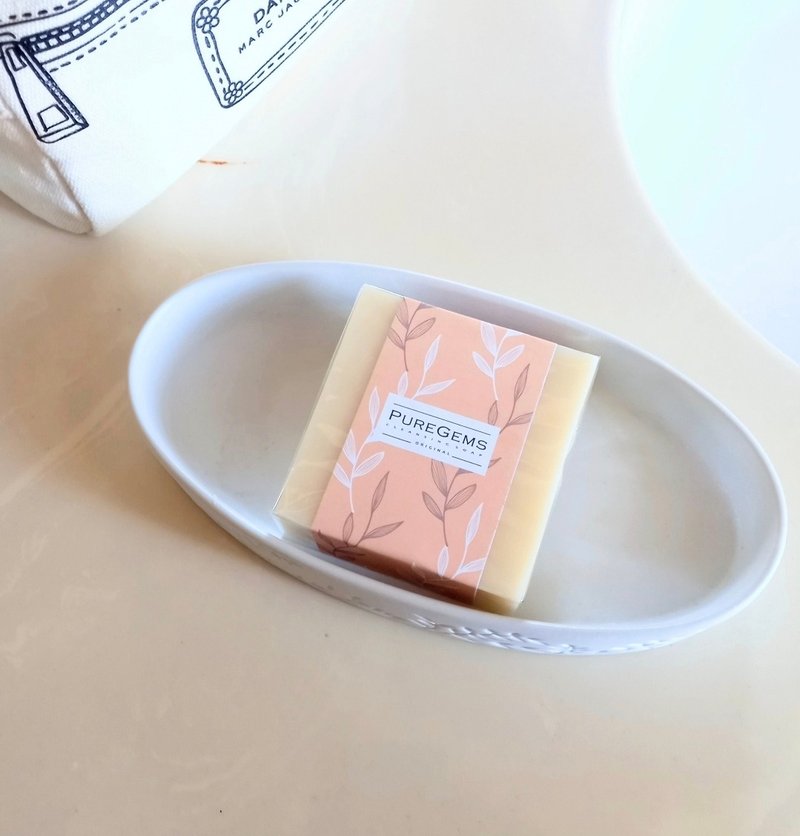 PUREGEMS 左手香。廣藿香 山雞椒。手工皂 || 一般及油性膚質適用 - 肥皂/手工皂 - 其他材質 綠色