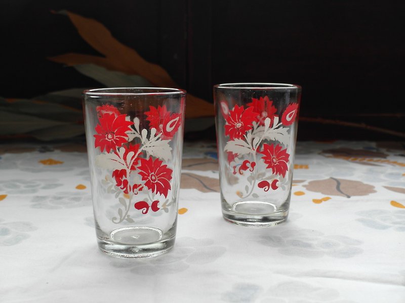 早期水杯-紅鳳尾 (餐具/舊物/老件/玻璃/圖花/台灣) - 杯子 - 玻璃 紅色