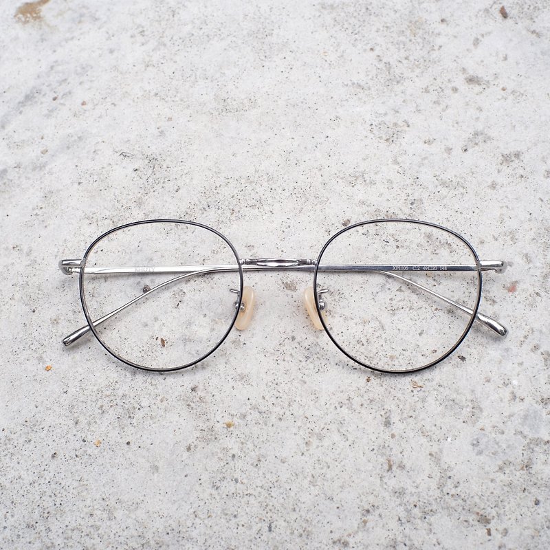 【目目商行】新款梨形 鈦金屬細框 輕量 高質感鏡框 - 眼鏡/眼鏡框 - 其他金屬 銀色