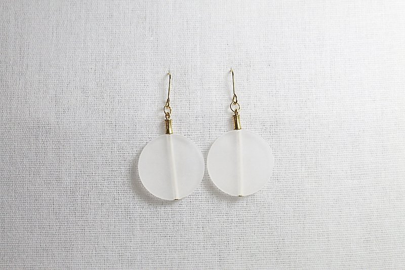 // VÉNUS 黄铜 brass frosted acrylic earrings ear clips // ve110 - Earrings & Clip-ons - Other Metals Transparent
