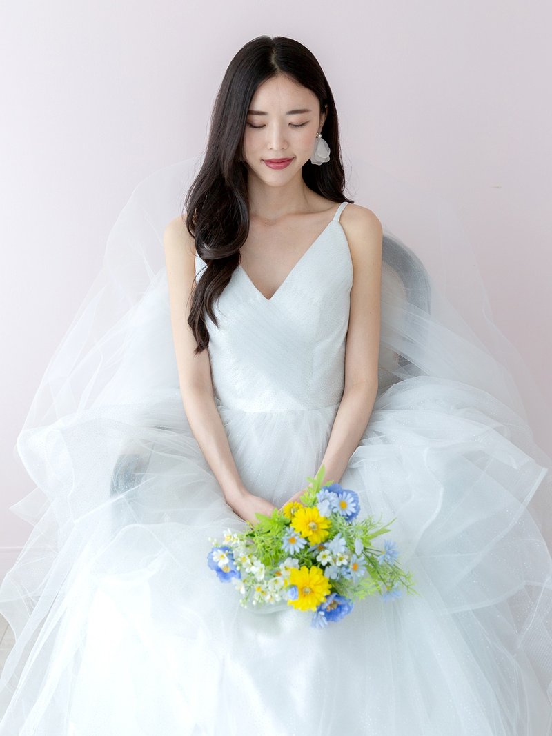 Glitter tulle layered dress in white - ชุดราตรี - วัสดุอื่นๆ ขาว