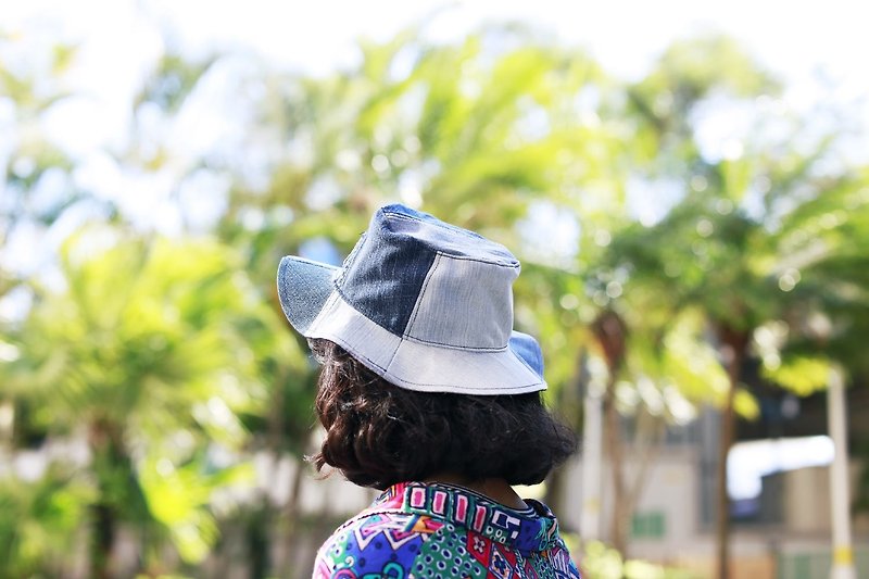 Denim patchwork bucket hat - หมวก - ผ้าฝ้าย/ผ้าลินิน สีน้ำเงิน