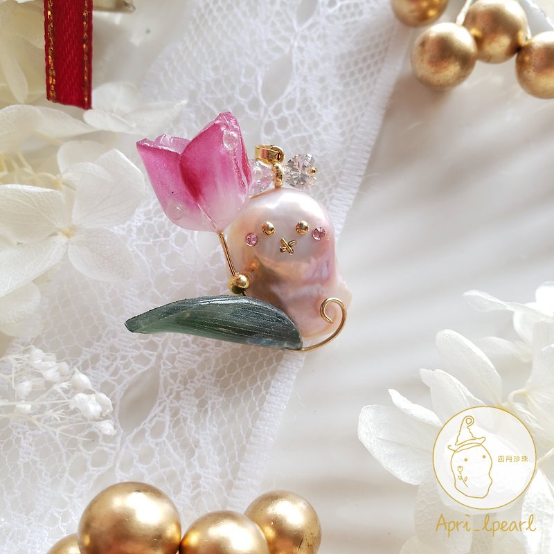 Christmas Wrapping Baroque Original Design Baroque Freshwater Pearl Tulip Flower Fairy Necklace - สร้อยคอ - ไข่มุก 