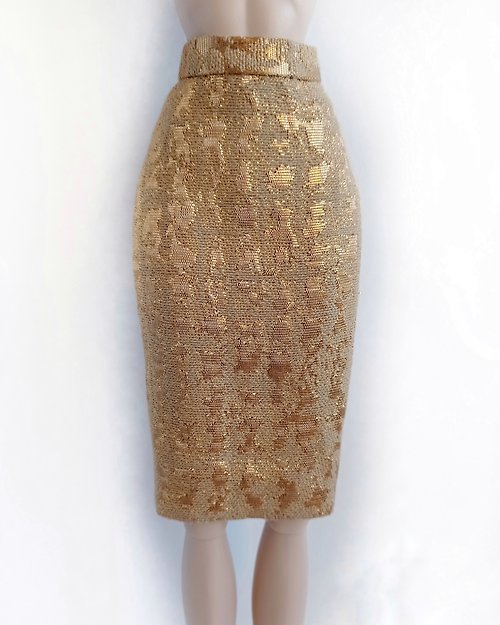 La-la-lamb La-la-lamb Slim straight skirt gold brocade for Fashion Royalty FR2 12 inch doll