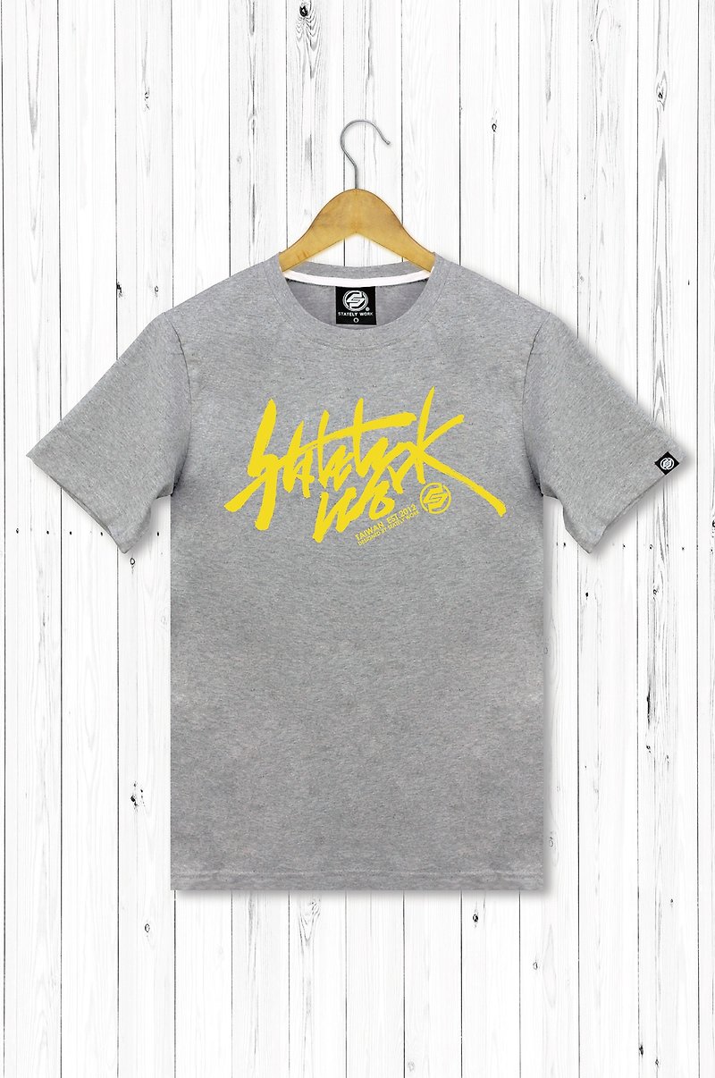 STATELYWORK Calligraphy Graffiti T-Men's T-Shirt-Gray Yellow - เสื้อยืดผู้ชาย - ผ้าฝ้าย/ผ้าลินิน สีเทา