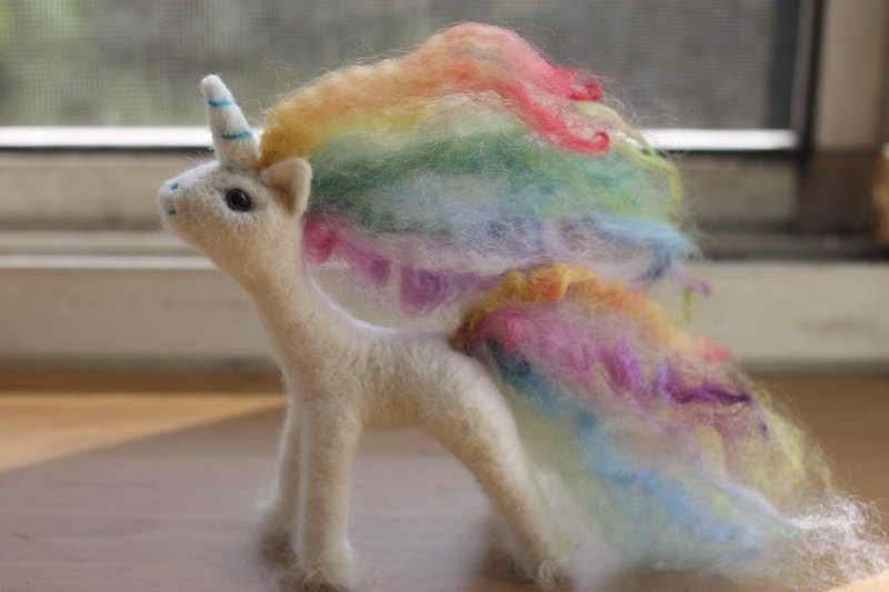 Rainbow pony soft colors customized - Items for Display - Wool Multicolor