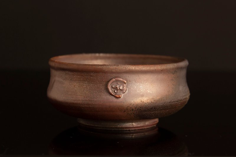 Wood Burning Series // Handmade Pots, Pottery Pots, Flowers, Pots-Metallic - Plants - Pottery Gold
