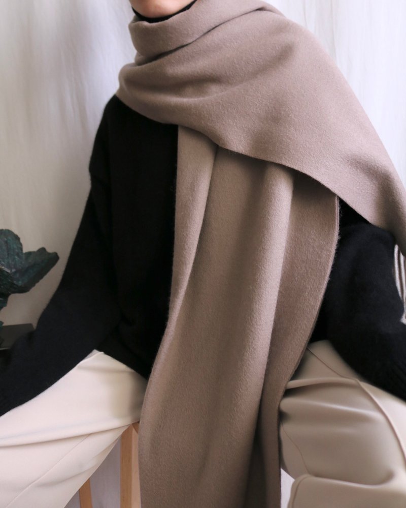 Wool Tassel Scarf - Mocha Brown Limited Replenishment Spot - ผ้าพันคอถัก - ขนแกะ 