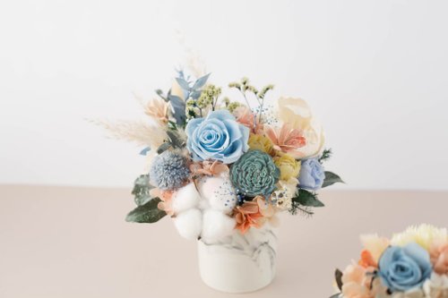 Leisure-r閒暇人‧花藝設計 永生花 永生玫瑰花 乾燥花 開幕盆花 紀念日禮物 大理石紋 祝賀花