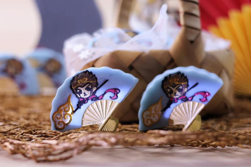 【香港手信】孫悟空西遊記 中國神話 扇形手工皂 - 肥皂/手工皂 - 其他材質 藍色
