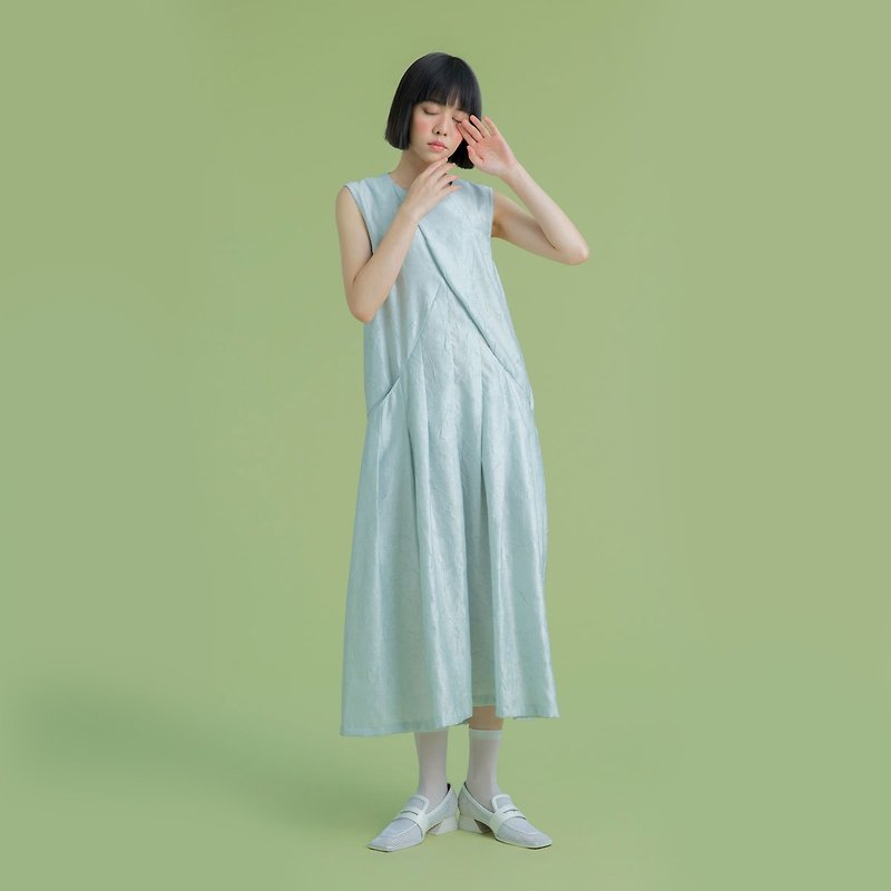 tan tan / 粉綠壓褶洋裝 - 連身裙 - 棉．麻 綠色