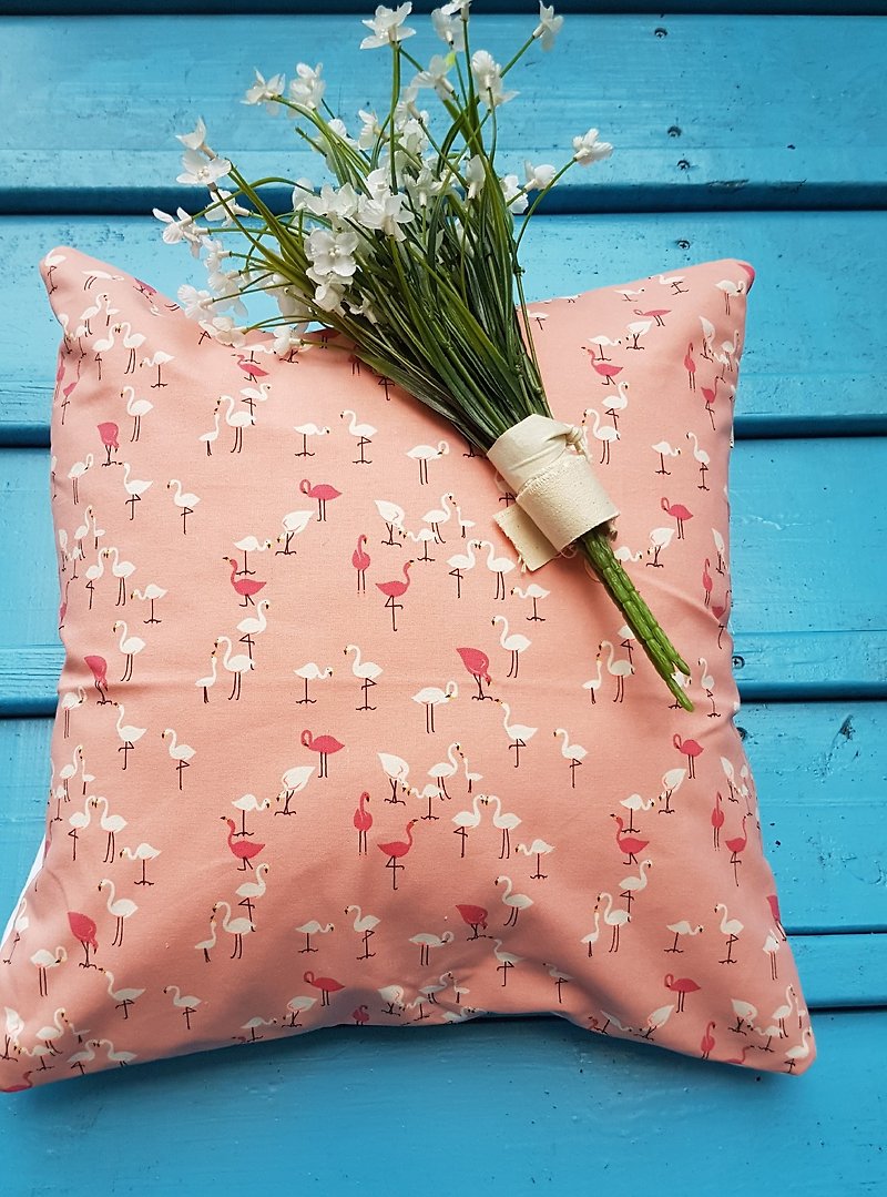 北歐風格特色可愛粉紅烏幾何圖案抱枕靠枕靠墊枕套 - 枕頭/咕𠱸 - 棉．麻 粉紅色