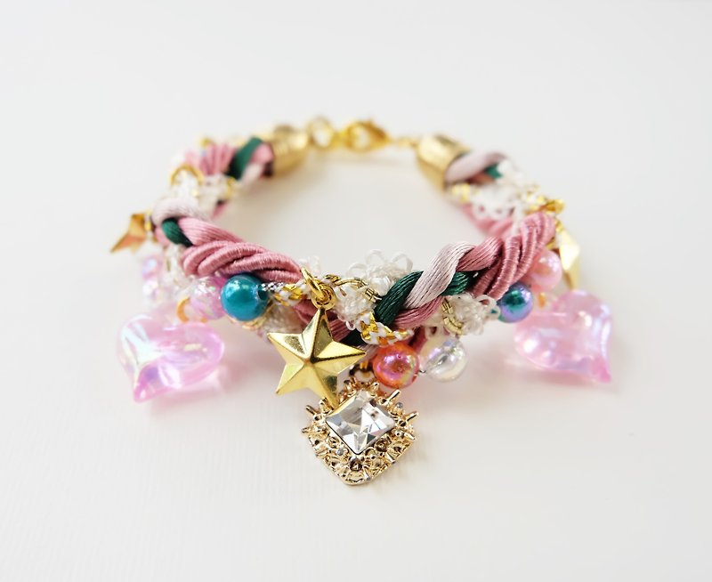 Black square charm and pink/green/beige braided bracelet - 手鍊/手鐲 - 其他材質 粉紅色