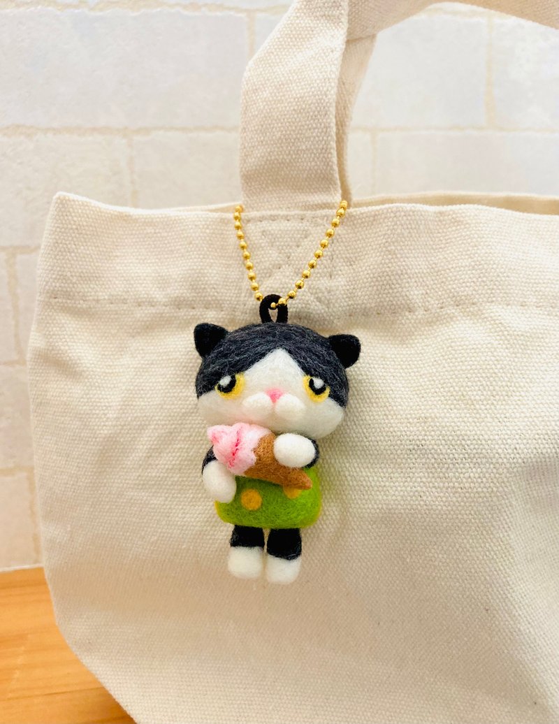 アイスにゃん　ハチワレ　キーホルダー - 鑰匙圈/鑰匙包 - 羊毛 綠色