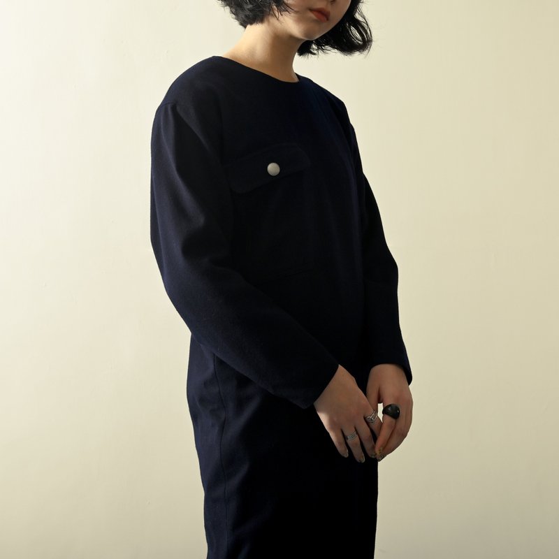 【NaSuBi Vintage】俐落輪廓純色毛料古著洋裝 - 洋裝/連身裙 - 其他人造纖維 藍色