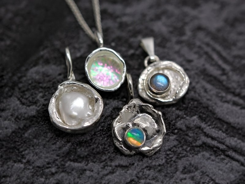 Handmade Molten Silver Necklace with Ethiopian Opal Water Cast Organic Jewelry - 項鍊 - 寶石 多色
