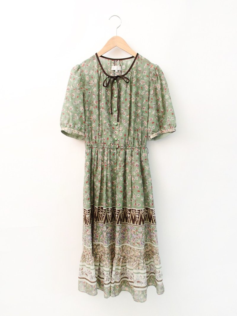 Japanese Vintage Ethnic Totem Print Green Short Sleeve Vintage Dress Vintage Dress - ชุดเดรส - เส้นใยสังเคราะห์ สีเขียว