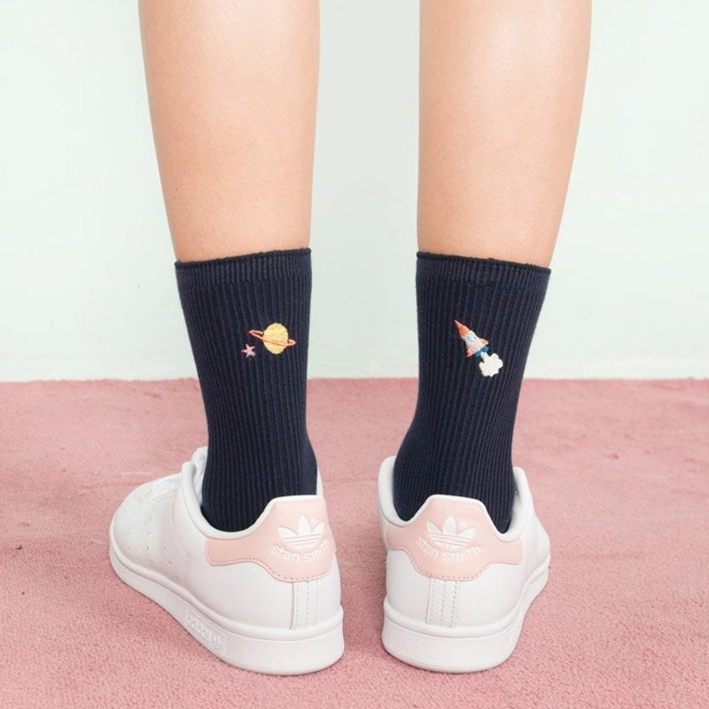 Dear My Universe 後刺繡短襪 - 深藍 - 襪子 - 棉．麻 藍色