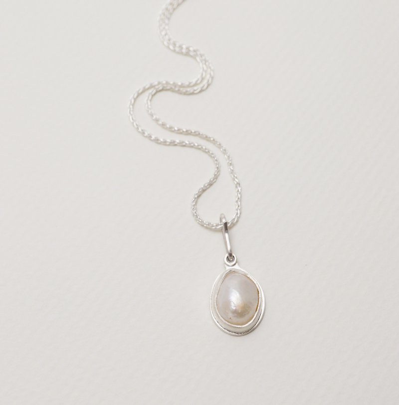 Simple small stone-Baroque Pearl‧Silver necklace‧#1 - Necklaces - Sterling Silver White