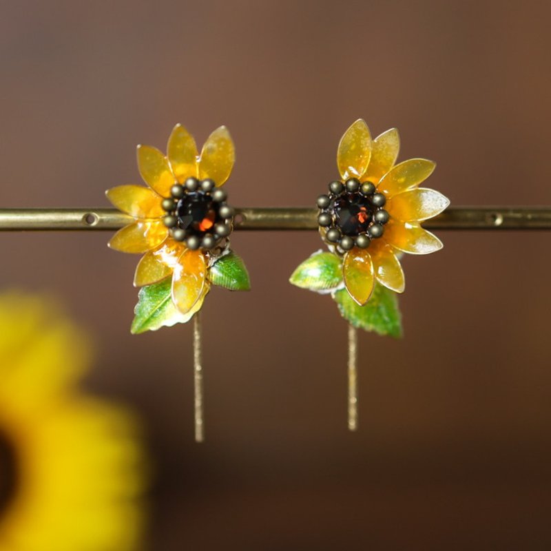 Flower lover Clip-On - Earrings & Clip-ons - Resin 