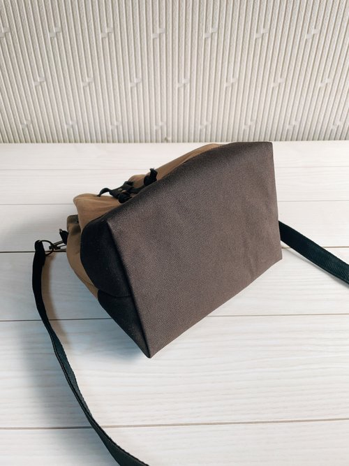 倉敷帆布 巾着ショルダーバッグ バイカラー サコッシュ 2way