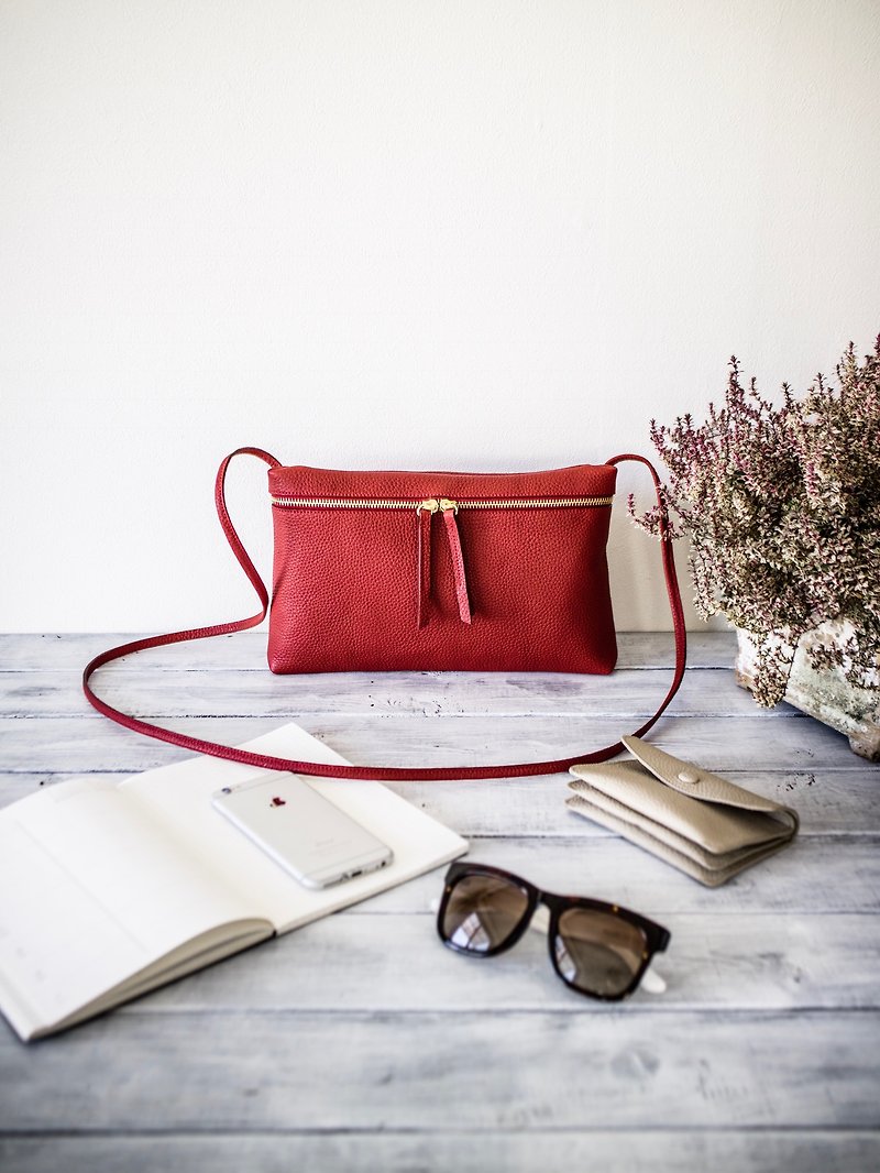 Shoulder Pochette Succotchet Horizontal type - Messenger Bags & Sling Bags - Genuine Leather Red