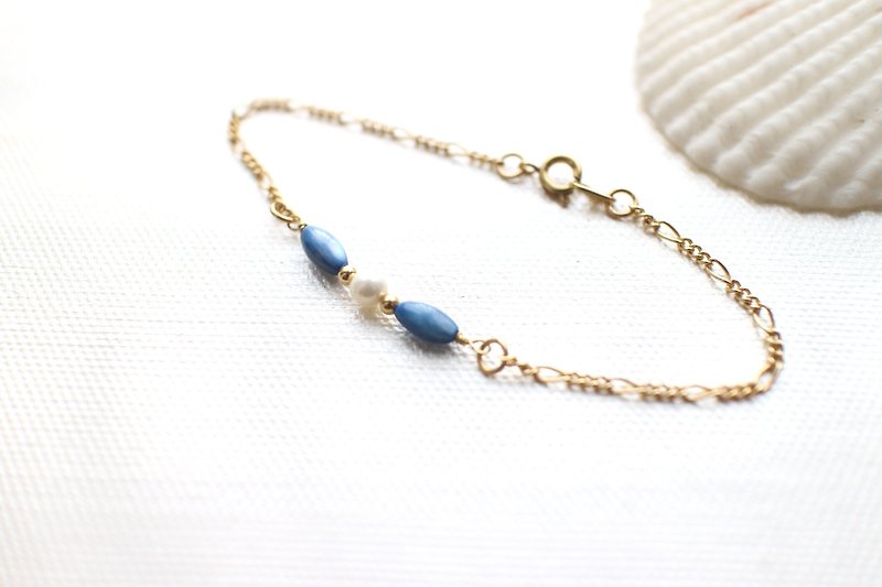 Blue butterfly-Shell brass handmade bracelet - Bracelets - Other Metals 