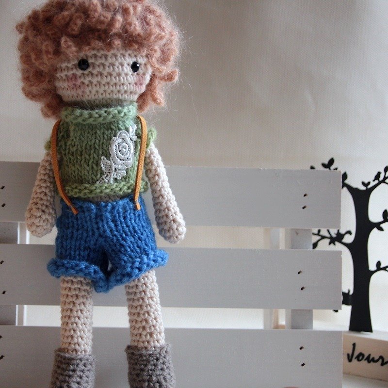 Hand hook doll Xiaomei doll overalls curly hair little boy - ตุ๊กตา - เส้นใยสังเคราะห์ สีน้ำเงิน