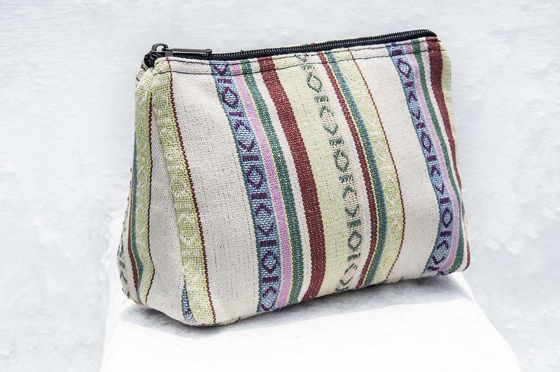 Tanabata gift hand-woven storage bag national wind bag cosmetic bag mobile phone bag clutch - Morocco - Clutch Bags - Cotton & Hemp Multicolor