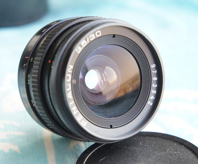 PENTACON 30mm f3.5 m42マウント クラッシックな味わいが楽しめる広角レンズ Pentacon 30mmF3.5